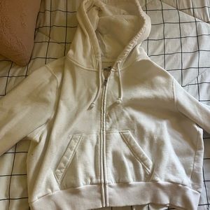cropped hollister sweatshirt
